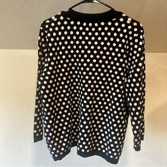 Boden Cleo Jacquard Henley Sweater in Navy and Ivory Polka Dot - Picture 7 of 11